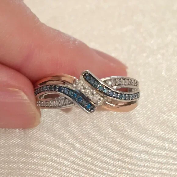 Diamond Three Stone Bypass Ring – 10K Rose Gold & Sterling Silver - Size 7 - Picture 9 of 9